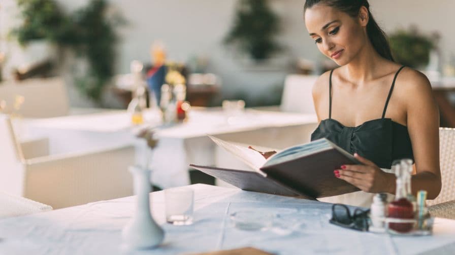 How to Decide on a Menu for Your Customers