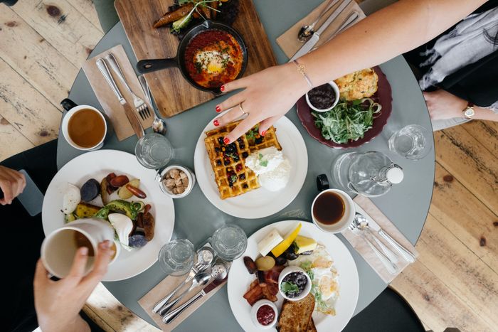 Enjoy a hassle free meal with friends and family